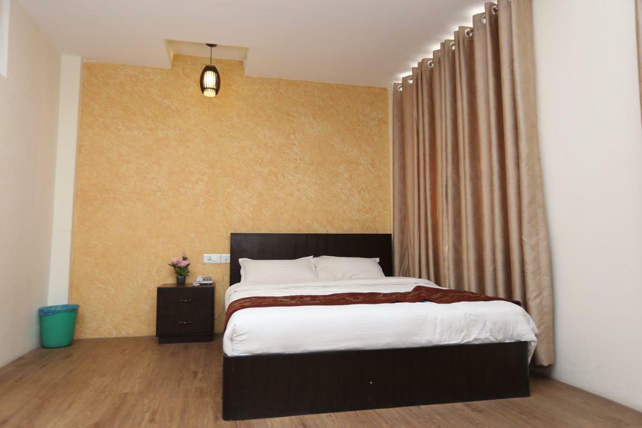 Hotel Hema Kathmandu Exteriör bild